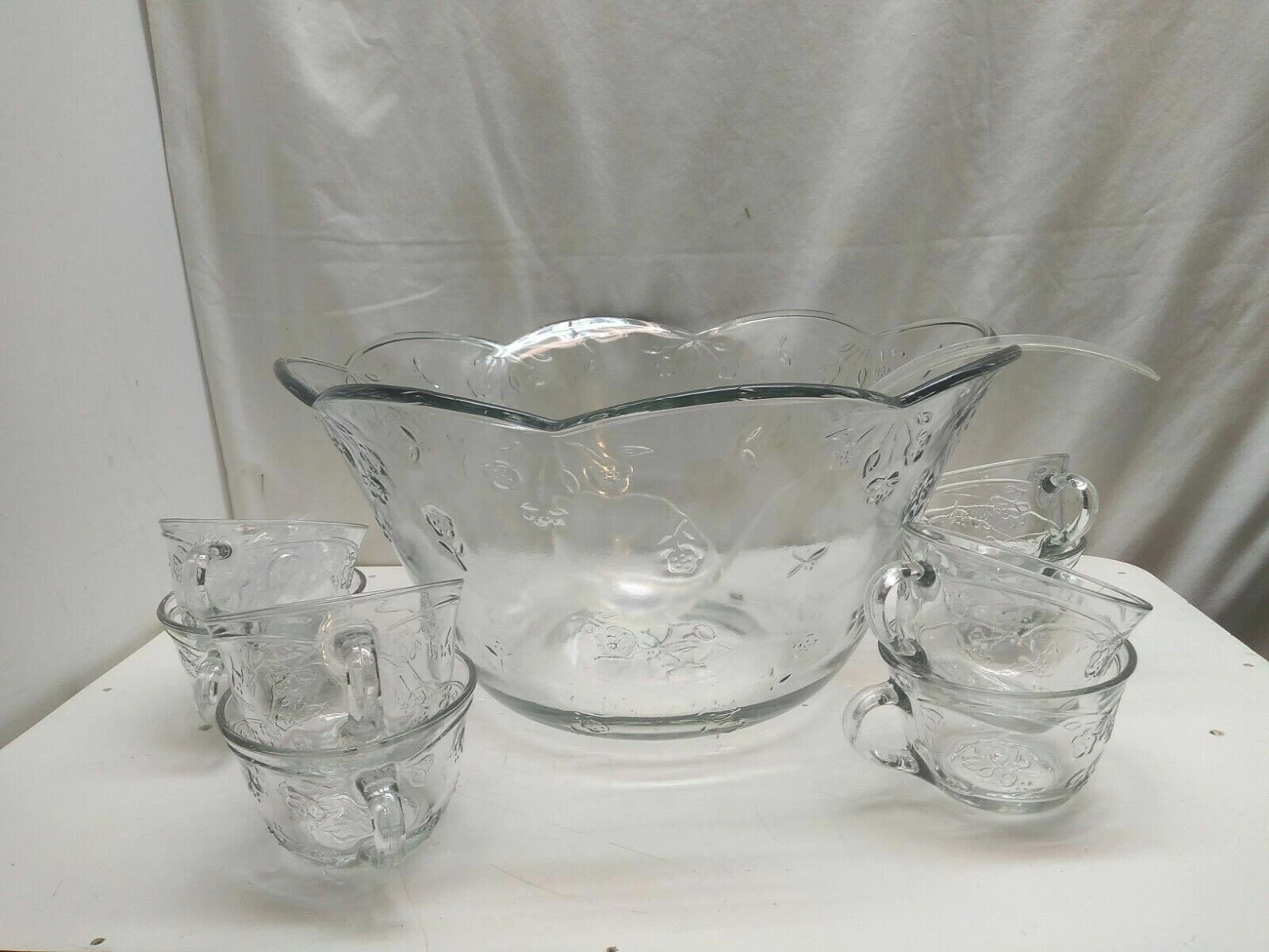 Anchor Hocking Savannah 7 Qt Punch Bowl Set 8 Cups, Rings & Ladle Party Server