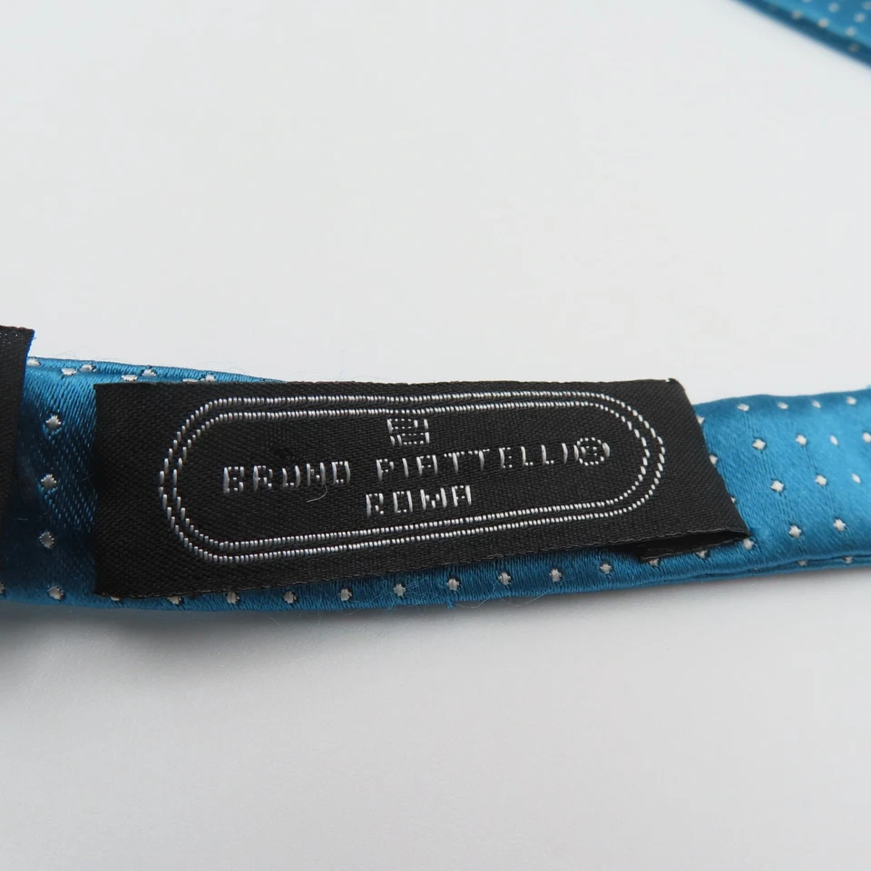 Gravata borboleta Bruno Piattelli azul branca bolinhas 2,5" de largura auto gravata seda - Imagem 3 de 4