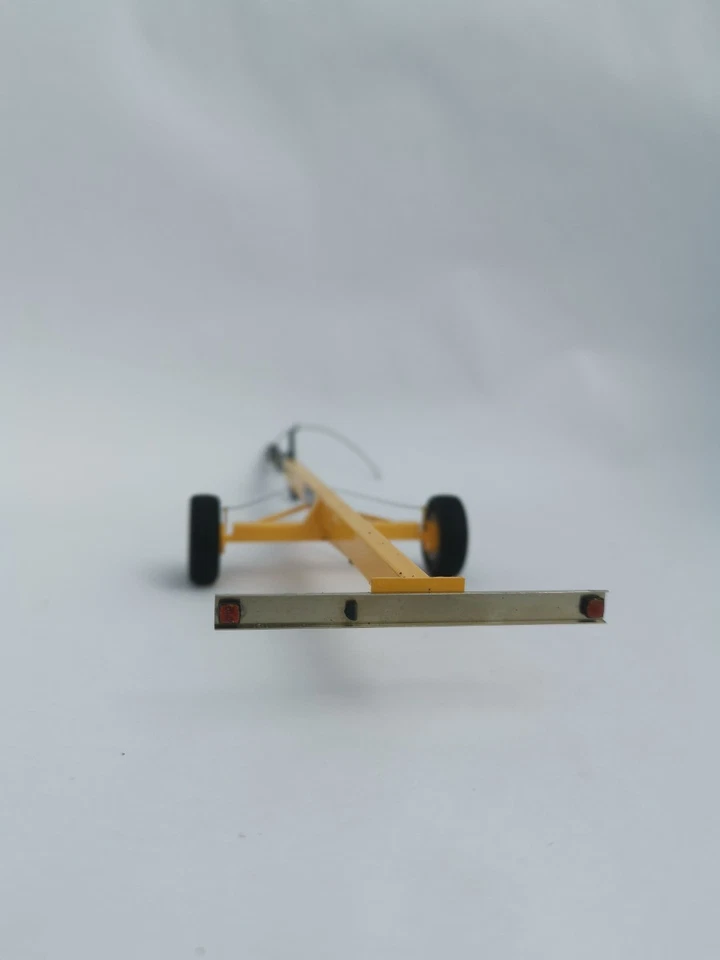 PMA32, Carrello da taglio COCHET GTSH giallo, 1/32,  PMAM-007-JAUNE - Immagine 3 di 3