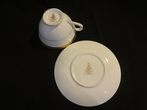 Royal Doulton China - Oro Real - Juego de 4 tazas y platillos - Imagen 6 de 6