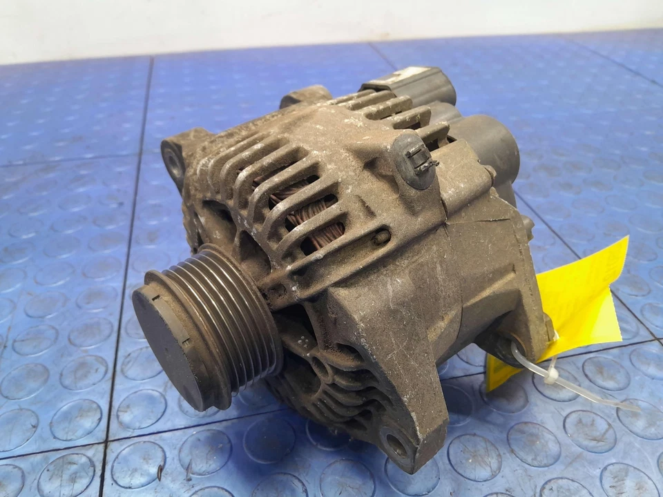 Conjunto de alternador 2011-2013 Kia Forte 2.0L 110 amp original do fabricante 3730025201 - Imagem 2 de 4