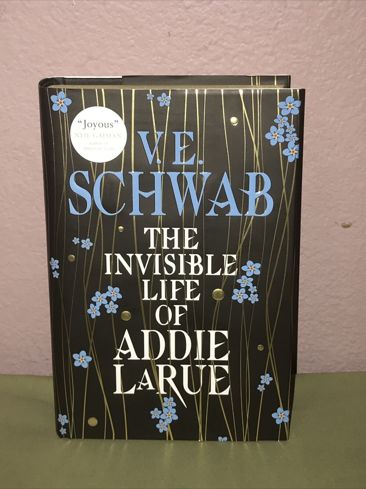 The Invisible Life Of Addie Larue Waterstones Ve Schwab Signed Plus Bookmarks For Sale Online Ebay