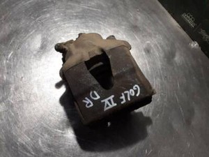 bremssättel vorne rechts VOLKSWAGEN GOLF IV BERLINA 1J1 1.6 1997 360503