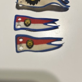 LEGO Castle 6090 Cloth 3 X Flag Wave with Royal Knights Lion Head Red White