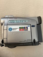 Cannon ZR20 ntsc Camcorder silver w/ battery-NO charging port or cable 021