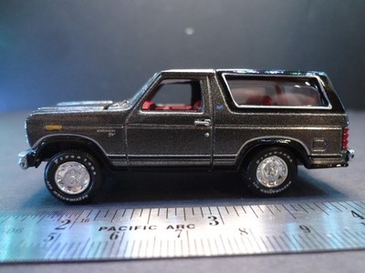 1:64 Scale 1980 Ford Bronco Titanium - Loose diecast 1:64