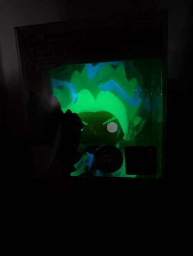 Super Saiyan Kale Chase Glows in the Dark #819 + protector Chalice Collectibles