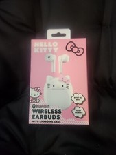 HELLO KITTY WIRELESS BLUETOOTH EARPHONES WITH CHARGER CASE