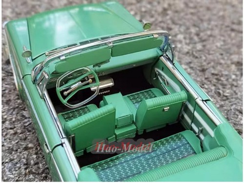 Sunstar 1:18 plymouth convertible 1960 Model Car Alloy diecast birthday Gifts - Picture 9 of 21
