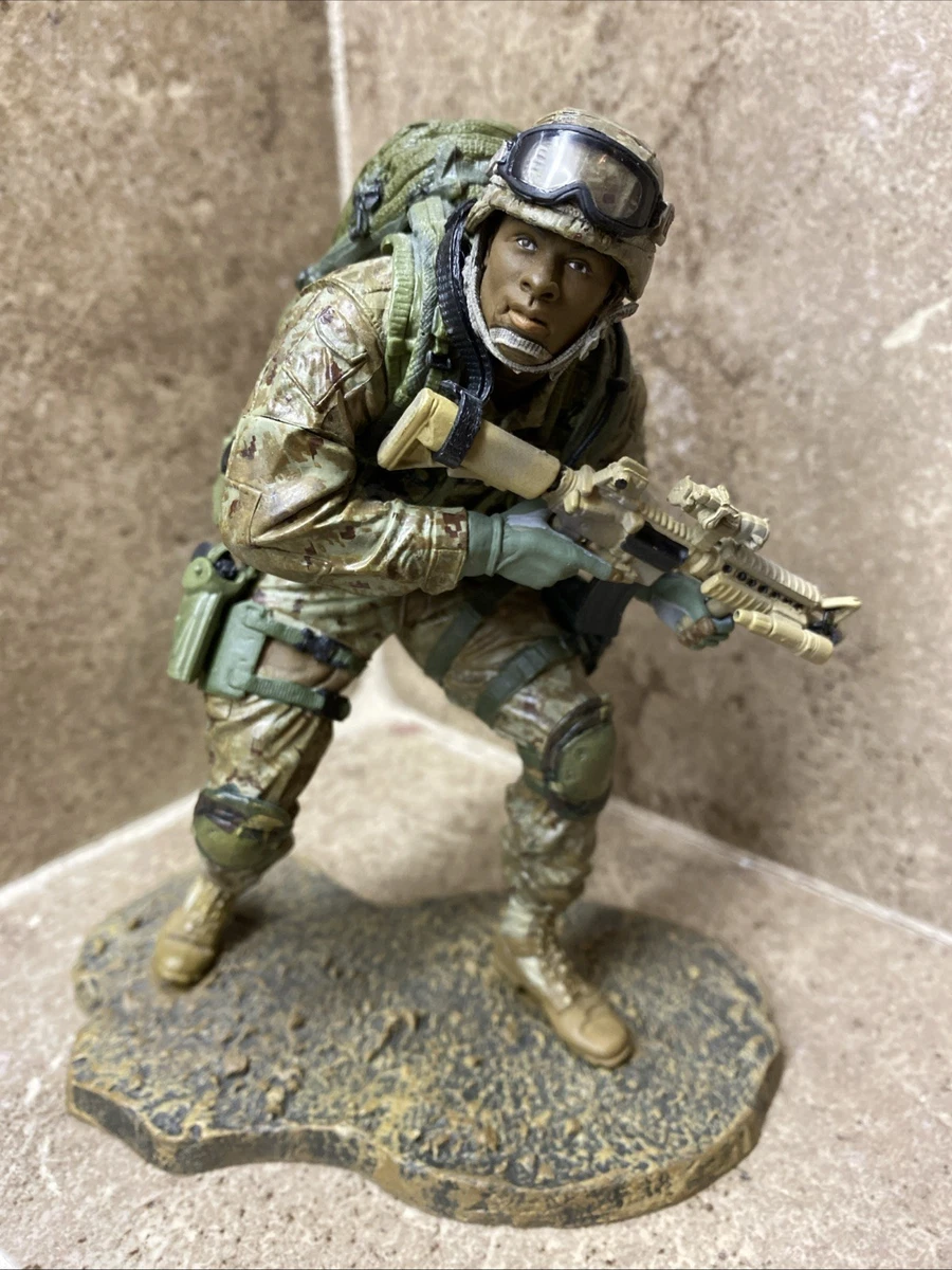 McFarlane Toys Military & Adventure Action Figures Clothes for