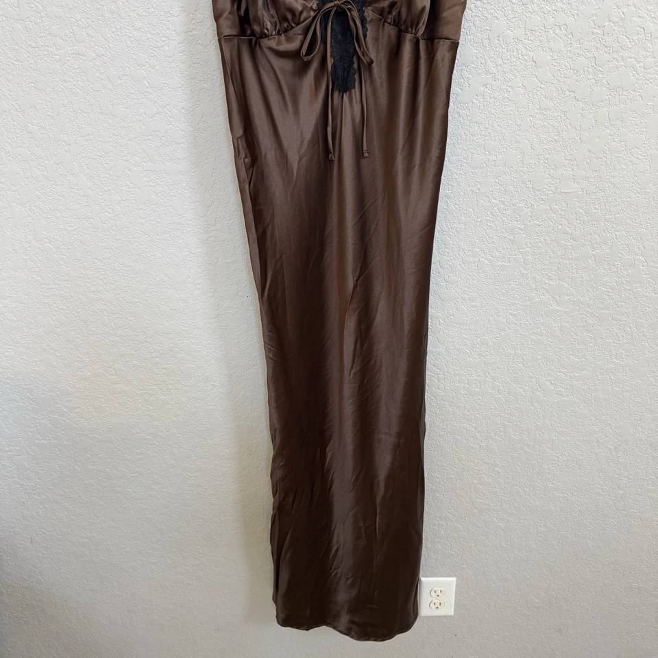 Lace trim slip maxi dress size large - Image 3 of 4