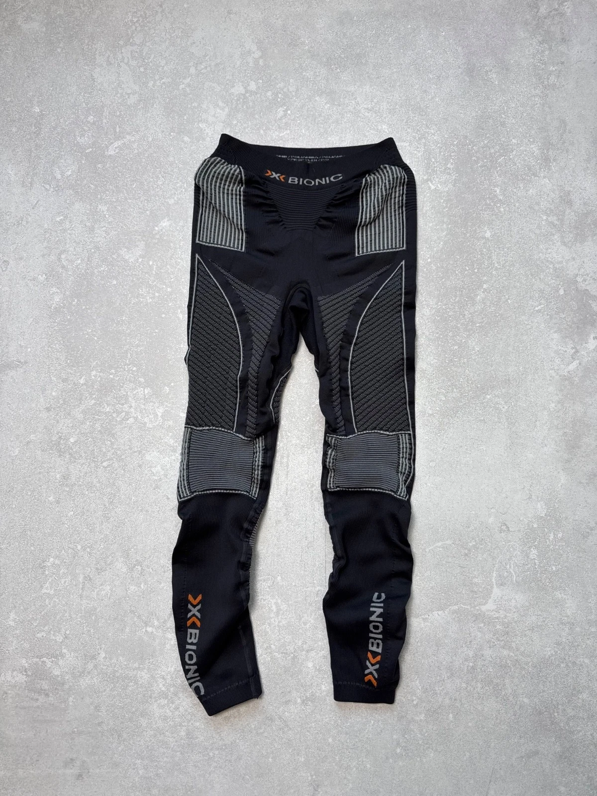 X-Bionic Womens Compression Thermal Pants S/M Energy Accumulator Baselayer
Opens in a new window or