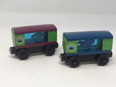 Sodor Aquarium Shark and Squid cars 