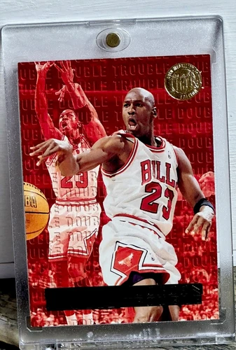 MICHAEL JORDAN CARD FLEER ULTRA GOLD MEDALLION RARE 90’s SSP INSERT  BULLS #23