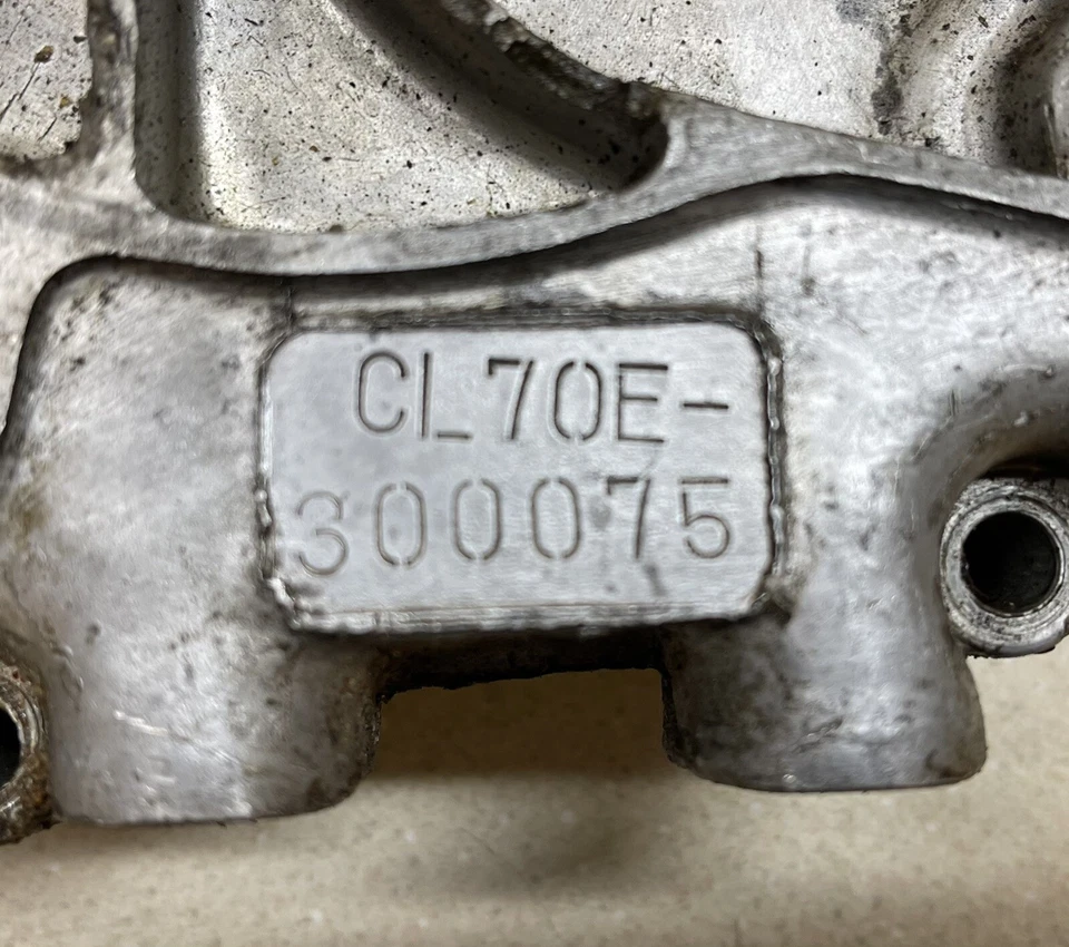 Estojo de motor Honda CL70 - Imagem 2 de 4