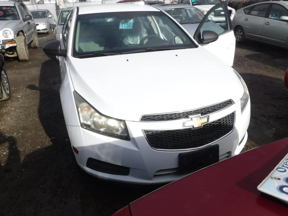 Used Power Steering Pump fits: 2012 Chevrolet Cruze electric assist Grade A - Image 2 of 4