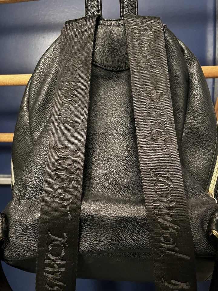 Betsey Johnson Mochila Cartera Bolso de Mano Rubor Rosa y Negro Calavera Repujado Foto 2 de 4