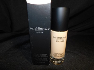 bareMinerals BAREPRO Performance Wear Liq. Foundation 30 ml /1 oz SPF 20 Dawn 02