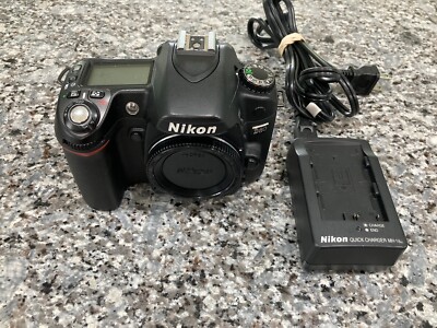 Nikon D80 Digital SLR Camera Body With Nikon Charger
