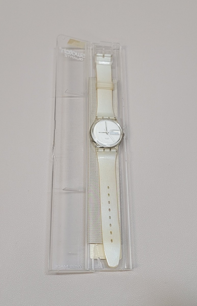 【新品】Swatch SNOW COVERED ユニセックス腕時計GK733 SNOWCOVERED - GK733 - Swatch® Official Store