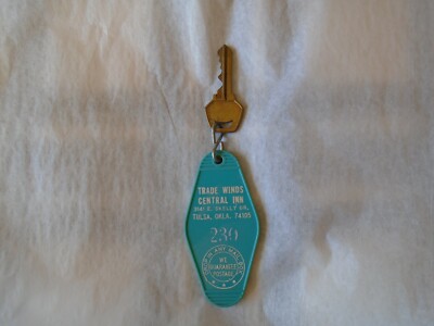 Trade Winds Central Inn Hotel Key & Fob Tulsa Oklahoma - 1968
