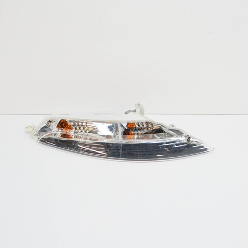 BMW 6 E64 Front Right Turn Indicator Light 63137165806 NEW GENUINE - Picture 2 of 7