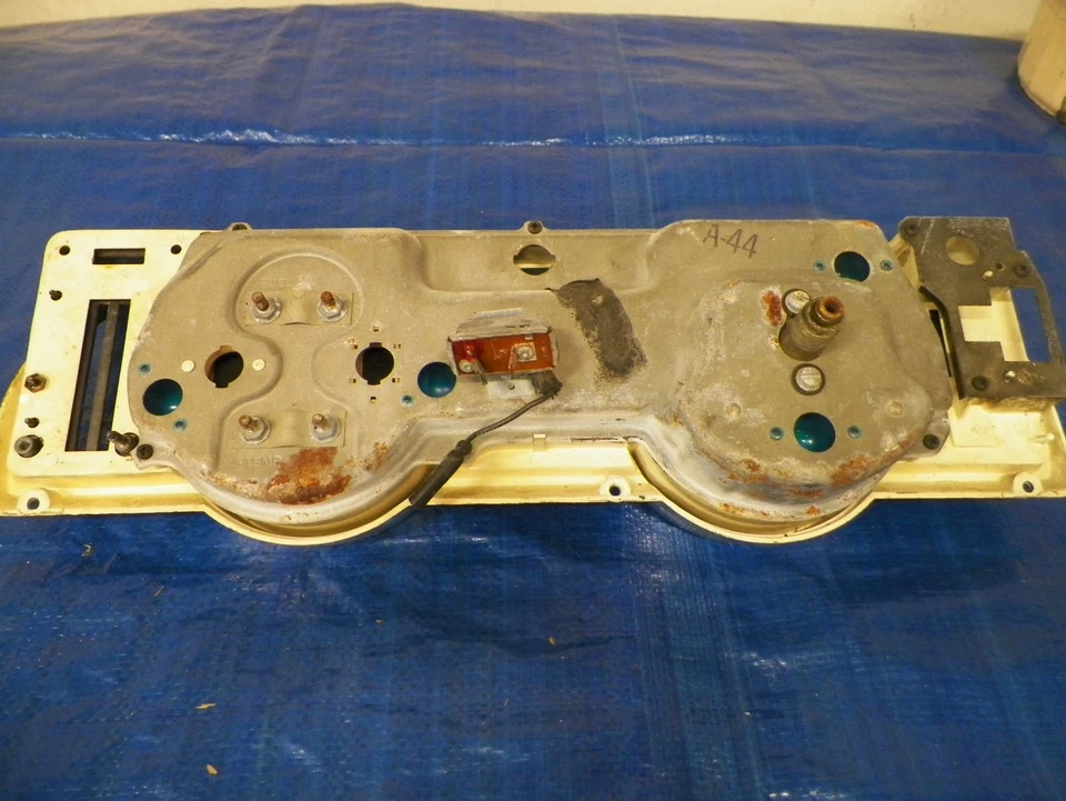 1966 Ford Falcon speedomeeter dash cluster gauges - Image 4 of 4