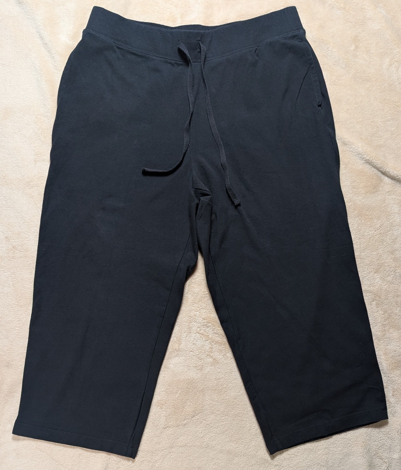 Karen Scott Petite Sport Skimmer Shorts Black Comfy Pull On Size Medium Sports