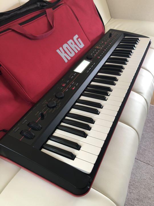 KORG KROSS-61 61 keys keyboard synthesizer workstation with KORG KROSS-61 61 keys keyboard synthesizer workstation with