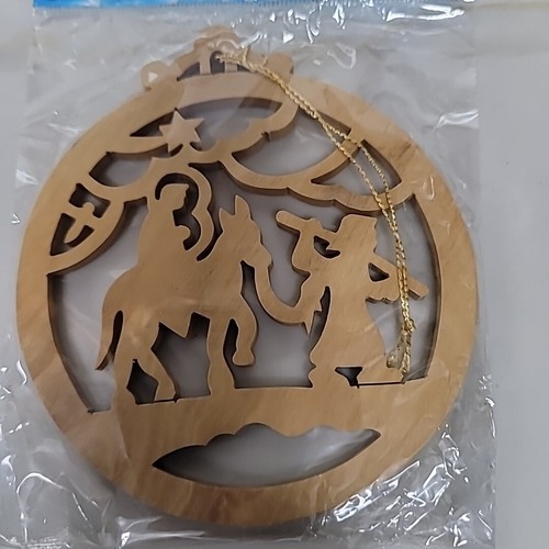 Beautiful Christmas Tree Decoration Wooden Holy Land Religeous - Picture 2 of 3