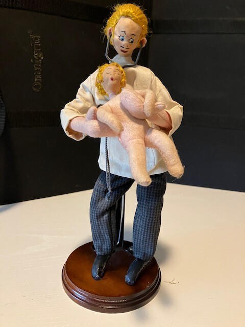 Doll Klumpe Roldan Baby Doctor