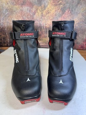 Atomic Redster CS JR Youth Skiing And Skating Boots Size 7.5 Black And Red