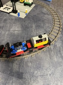 LEGO 4565 Freight and Crane Railway 9V system vintage Lego train 1996