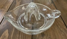 Vintage Clear Ribbed GLASS CITRUS JUICER Lemon Juice Reamer Squeezer 8.5 X 6.5