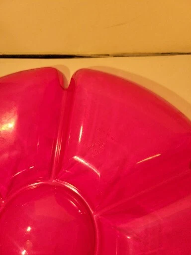 Hot Pink 7 Compartment Flower Shaped Appetizer Platter - Image 4 of 4