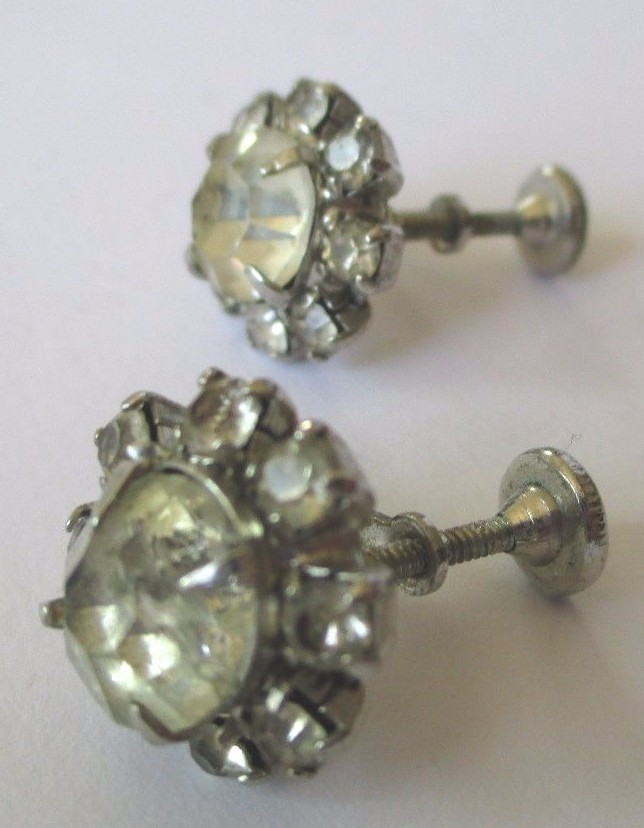 Boucles D'oreilles Vintage à Vis - Perle Nacrée Argenté - Modèle Ancien N°497