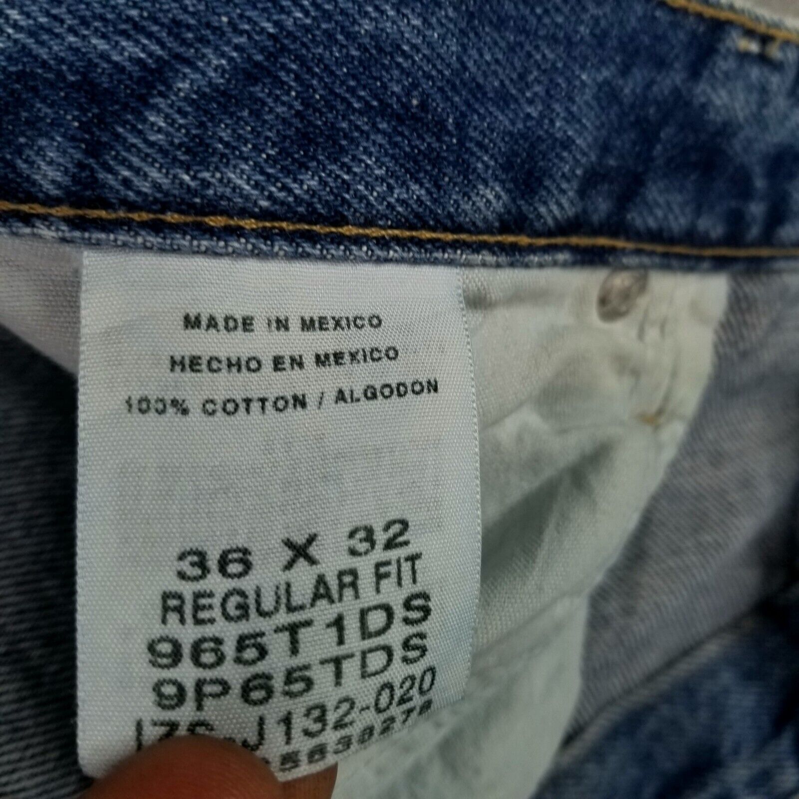 Wrangler 36x32 Regular Fit Blue Jeans Stone Wash … - image 6