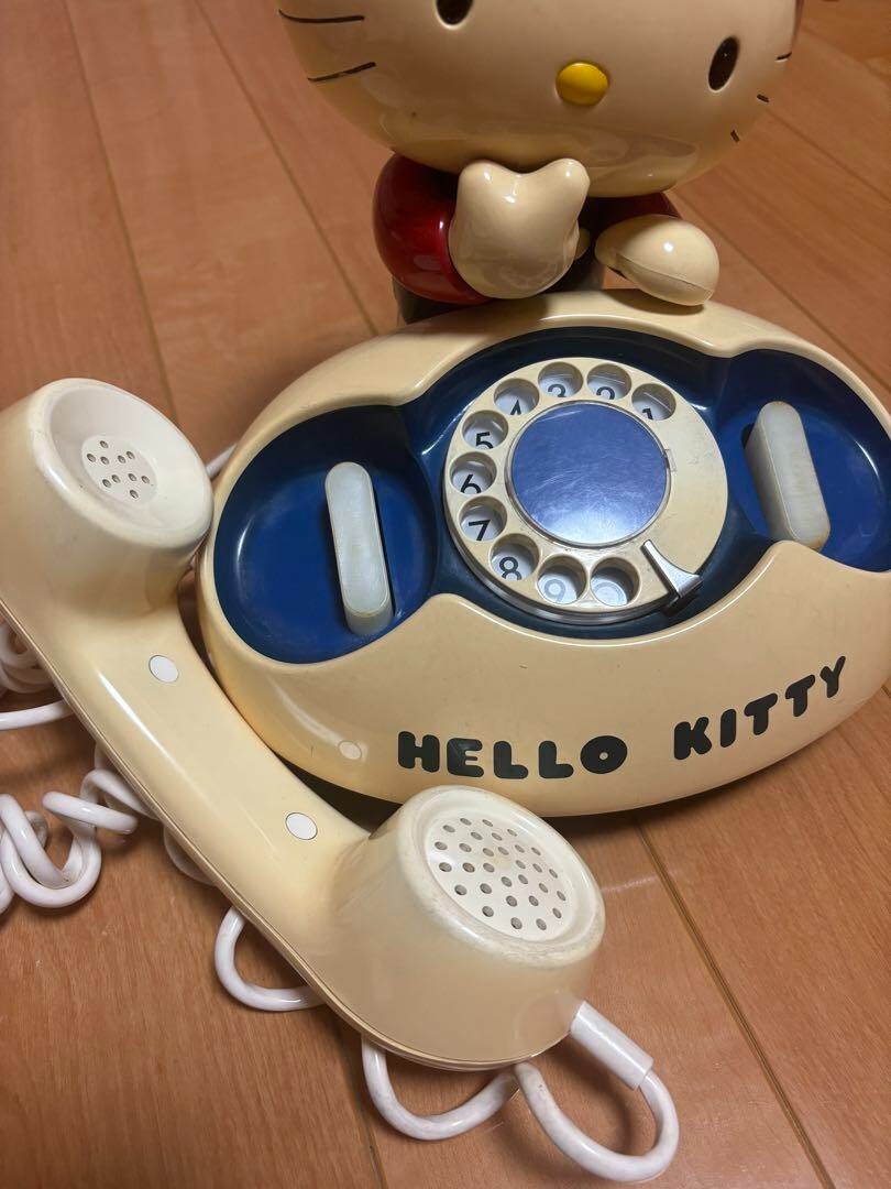 Hello Kitty Womens Sanrio Vintage 1976 Japan Rotary Dial
