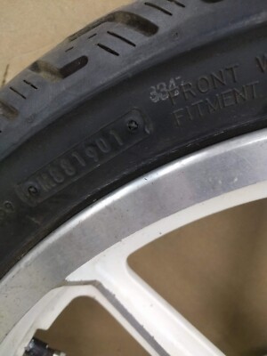 Harley-Davidson AMF 9 Spoke 19X2.15 Dual Disc Front Wheel 43499-78