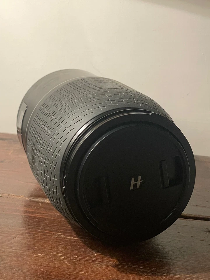 HASSELBLAD HC Macro 120mm f4 II - Shutter 5K (with cap, hood & leather pouch) - Image 3 of 4