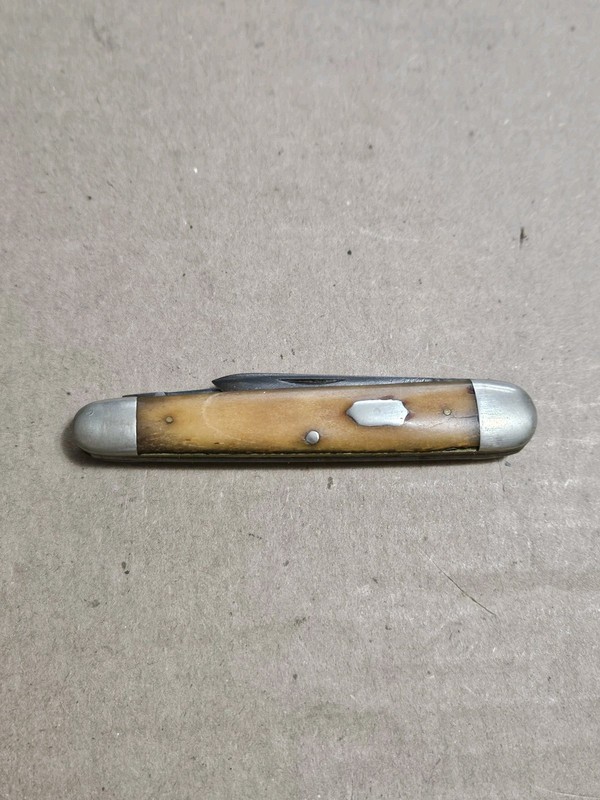  WINCHESTER TRADE MARK  USA 2 BLADE FOLDING POCKET KNIFE FOR PARTS/REPAIR