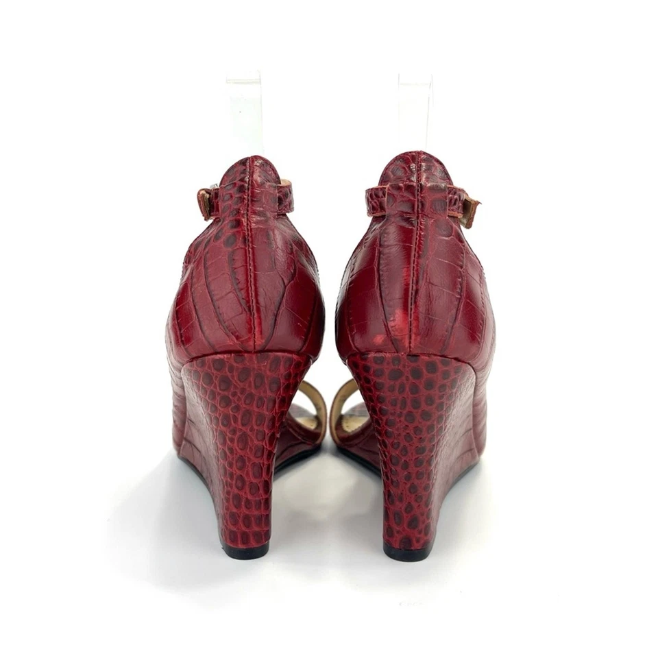 Farylrobin/Anthropologie D'Orsay Wedge Sandal Sz 7 Red Leather Embossed Open-Toe - Image 4 of 4