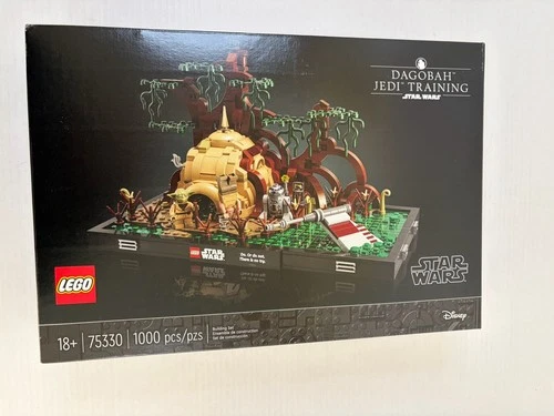 LEGO Star Wars: Dagobah Jedi Training Diorama 75330 Set - New Factory Sealed