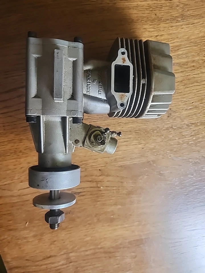 Super Tigre S 3000 RC Engine, No Carb or Prop Hub, - Image 3 of 4