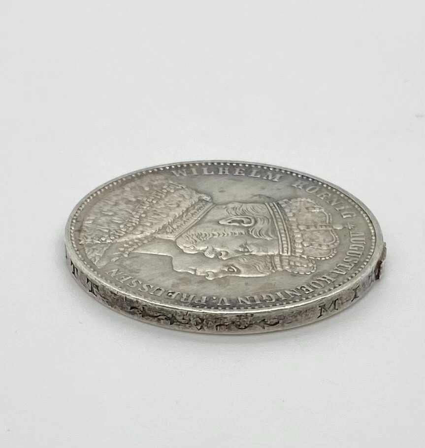 Coronation coin of German-Prussian Thaler 1861 for King William I and Augusta - Image 4 of 4