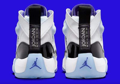 Nike Air Jordan Jumpman Two Trey 