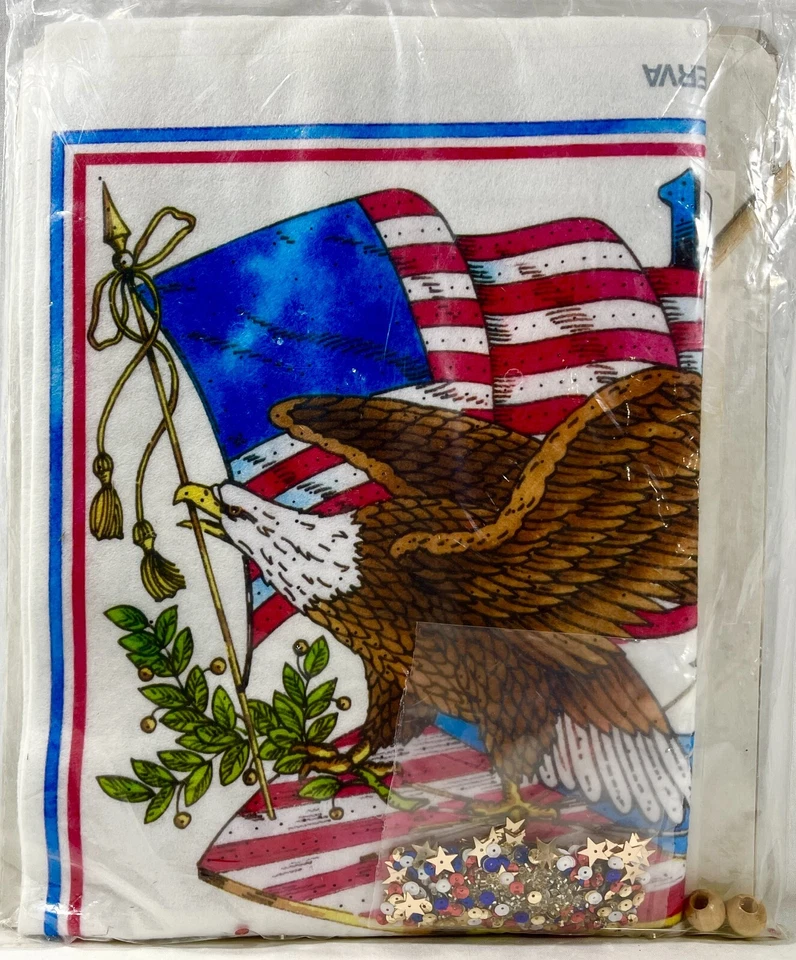 NUEVO 1984 CM Americana 7473 Fieltro Lentejuelas Calendario Bordado Kit 14x23 De Colección 14317 Foto 2 de 2