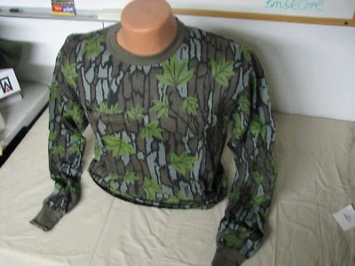 *medium pella long sleeve camo shirt hunting