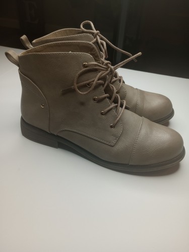 CALL IT SPRING Ankle Boots Women's Size 10 Gray Lace Up Work Casual - Picture 3 of 10
