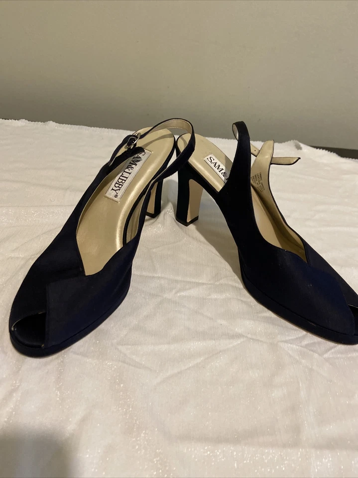 Sam & Libby Para Mujer Talla 8.5 Peep Toe Eslinga Tacones Traseros Hebilla Azul Marino De Colección Estilo Usado en Excelente Condición Foto 4 de 4